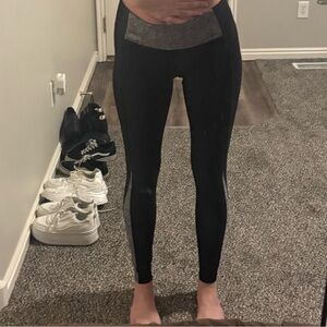 PINK Victoria’s Secret Small Mid/Low Rise Leggings-Comfy